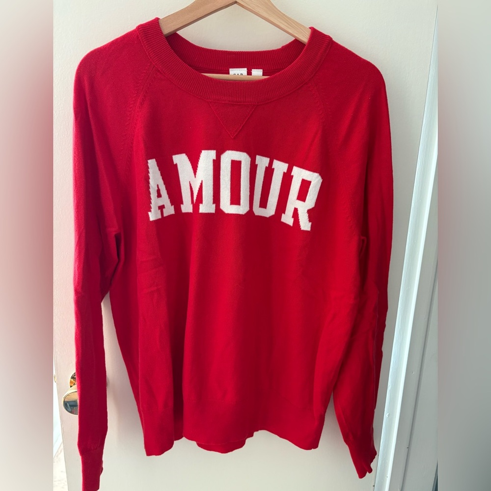 GAP red knit sweater size large